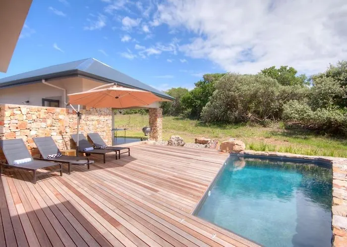 Umthi Lodge, Wildlife, Pool, Power Inverter